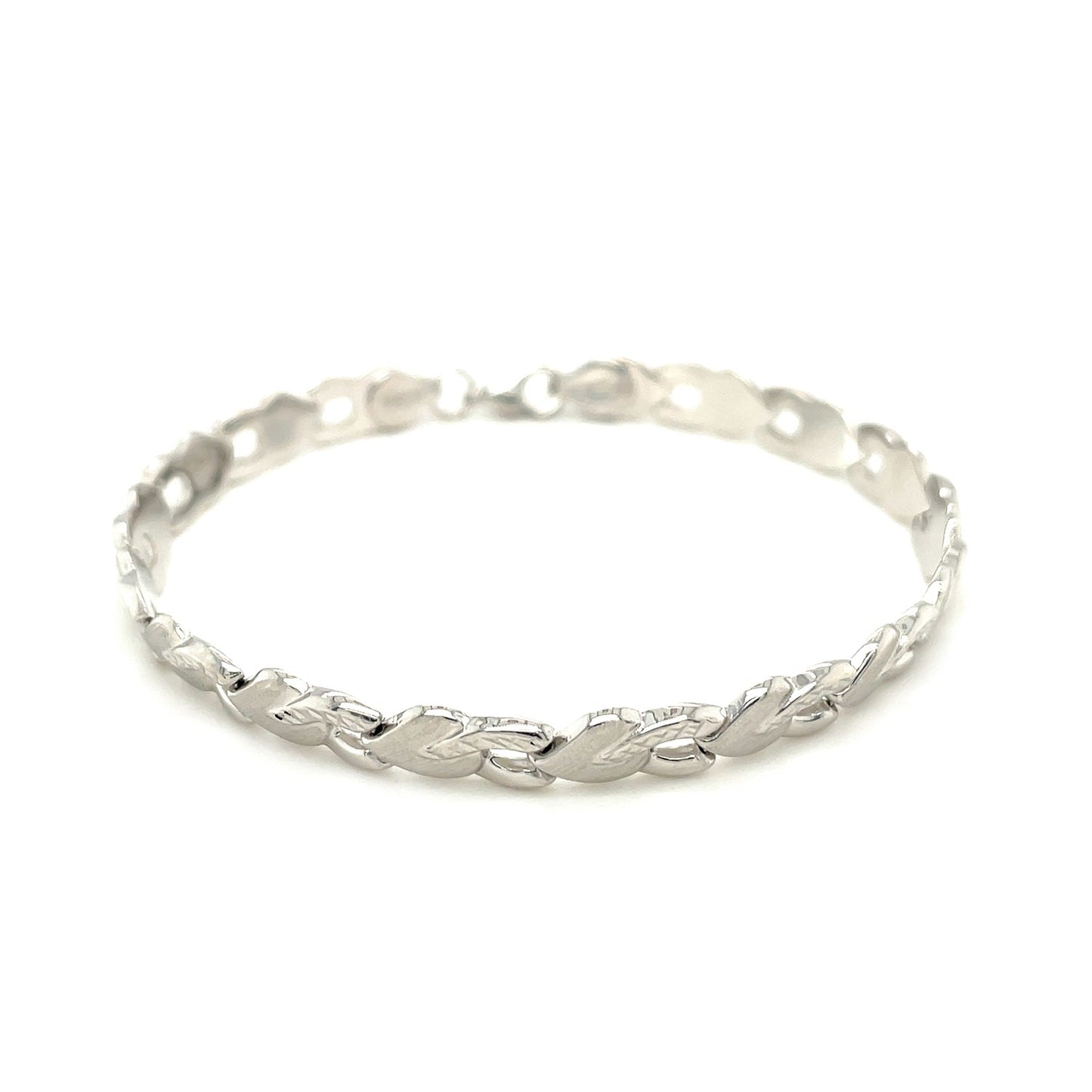 14k White Gold Heart Shape Textured Bracelet (6.35 mm)