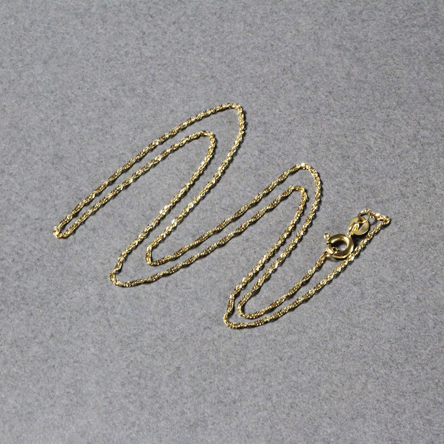 10k Yellow Gold Singapore Chain (1.10 mm)