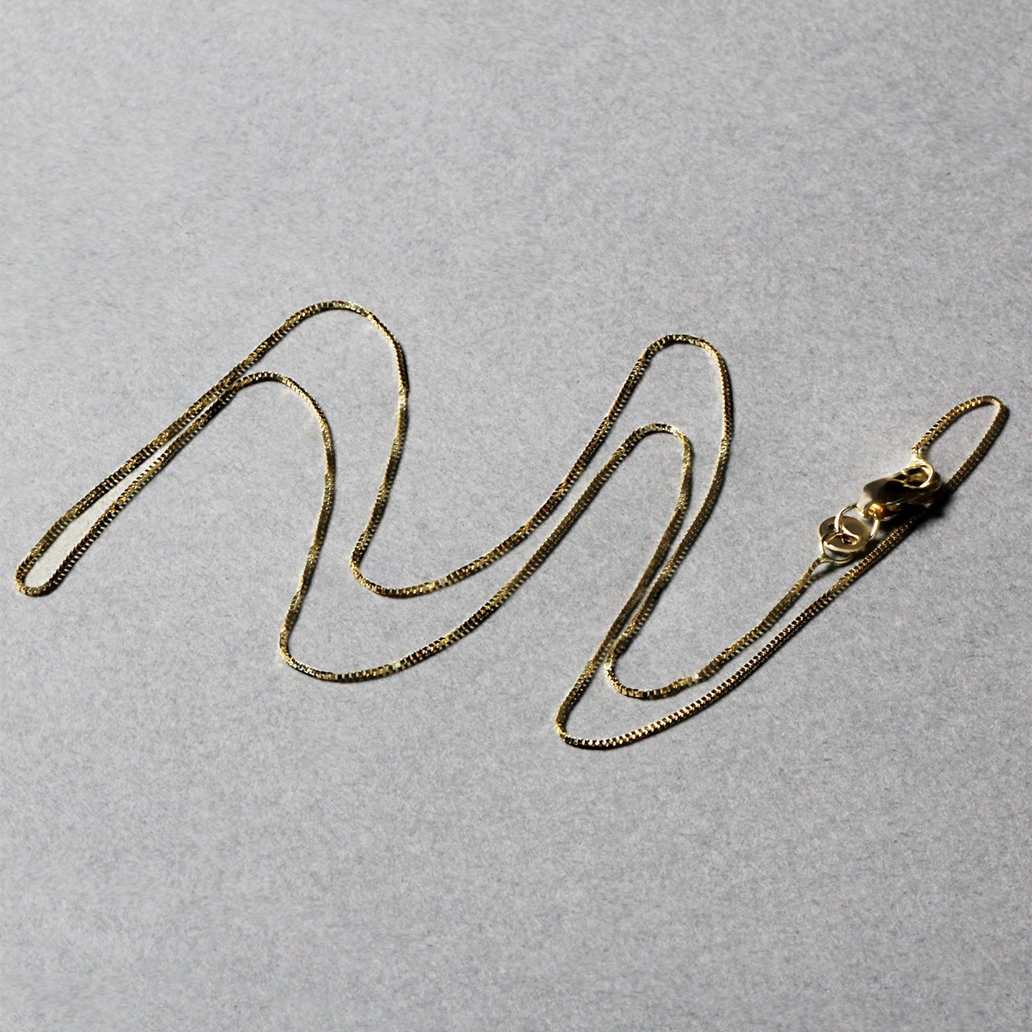 10k Yellow Gold Classic Box Chain (0.45 mm)